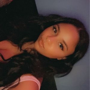 Meet your Posher, Elvira